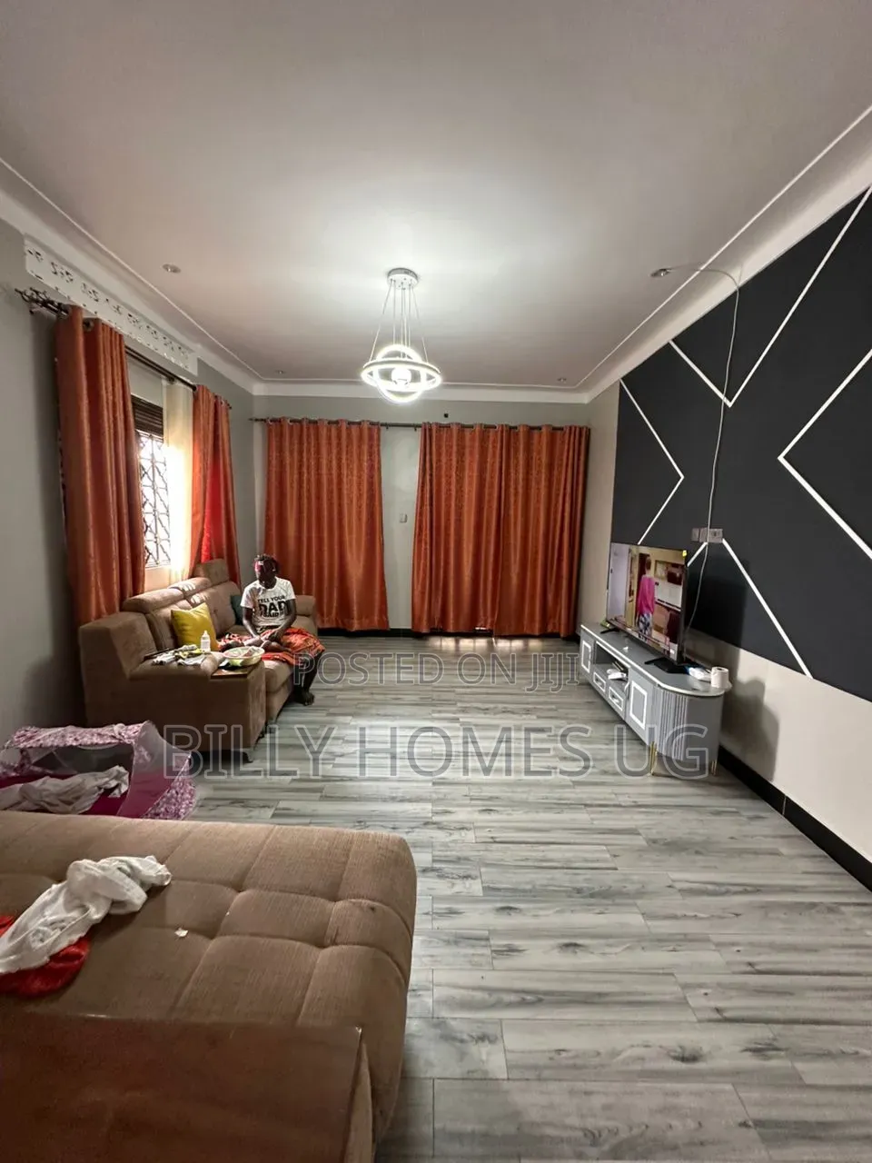 4bdrm House in Busukuma for sale