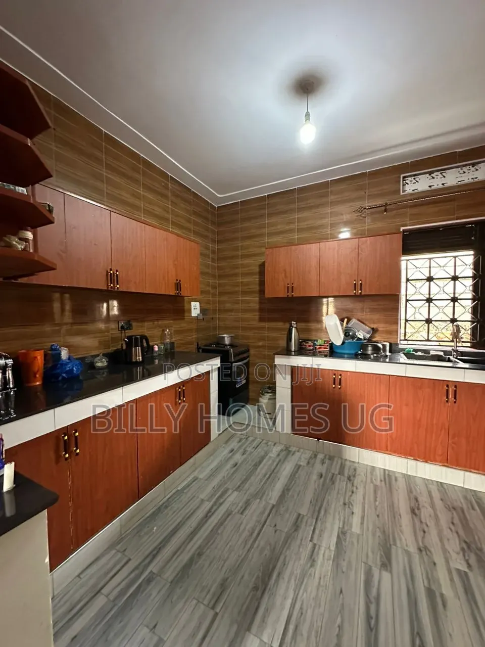 4bdrm House in Busukuma for sale