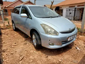 Toyota Wish 2007 Silver