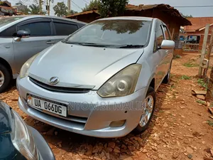 Toyota Wish 2007 Silver