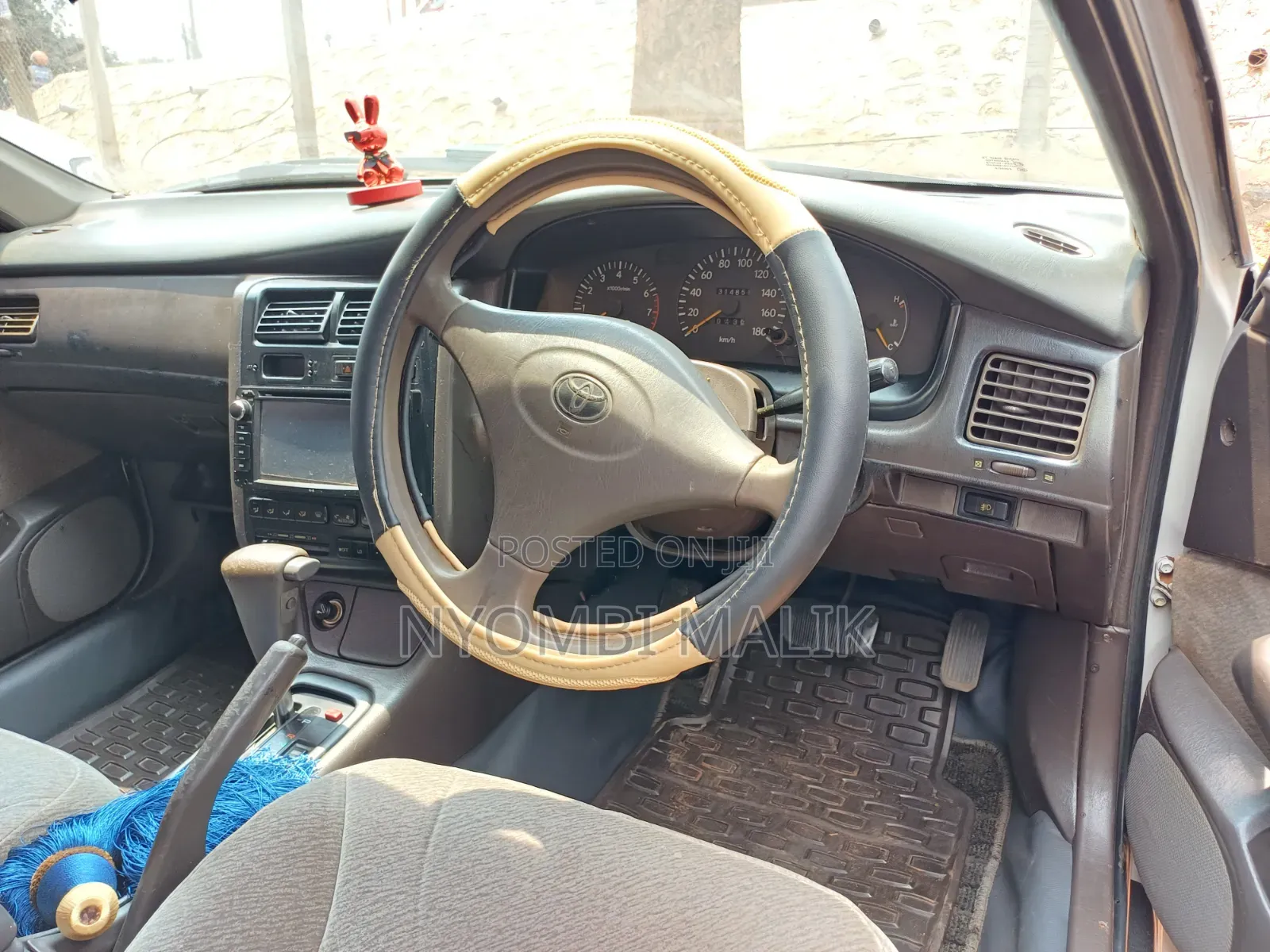 Toyota Corona 1998 White
