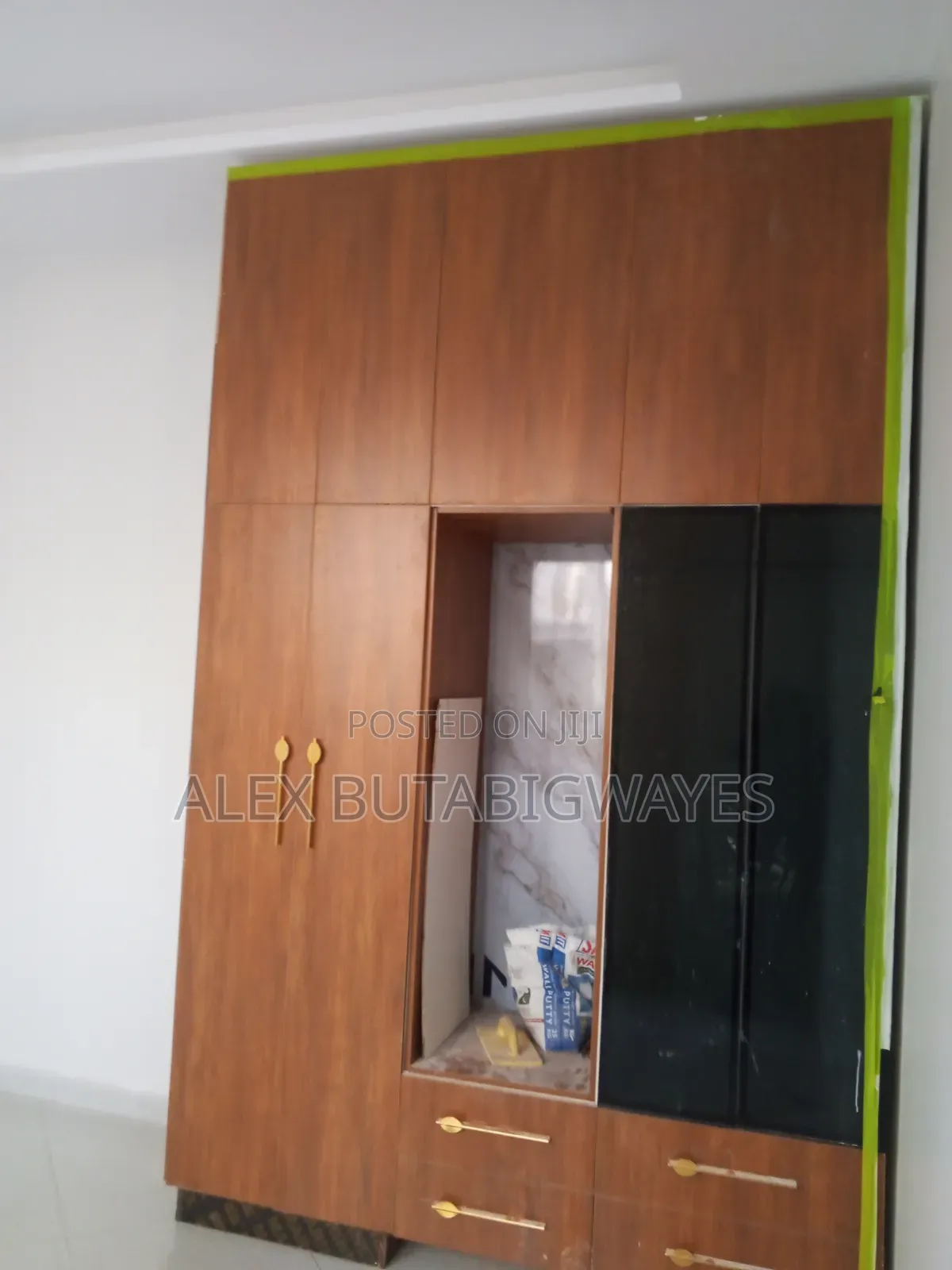 4bdrm Duplex in A R Properties, Wakiso / Wakiso for sale