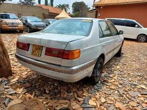 Toyota Premio 2001 Silver