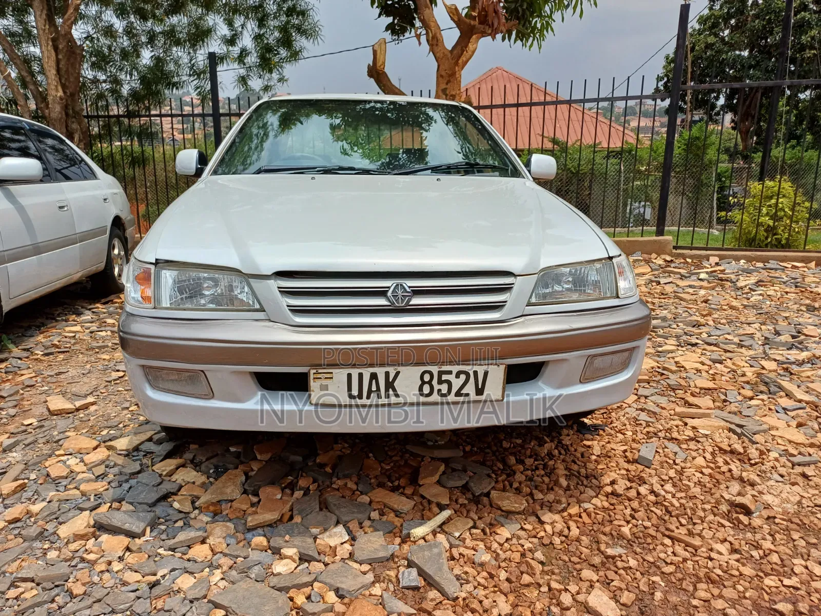 Toyota Premio 2001 Silver