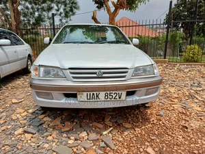 Toyota Premio 2001 Silver