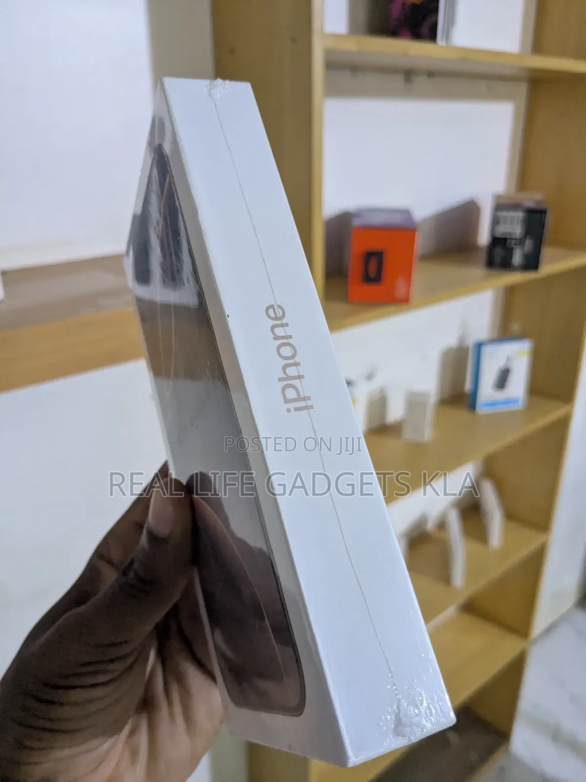 New Apple iPhone 16 Pro 256 GB