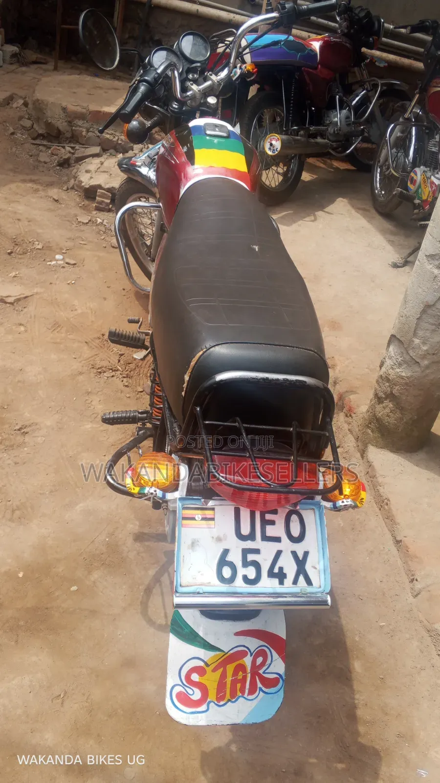 Bajaj Boxer 100 2019 Red