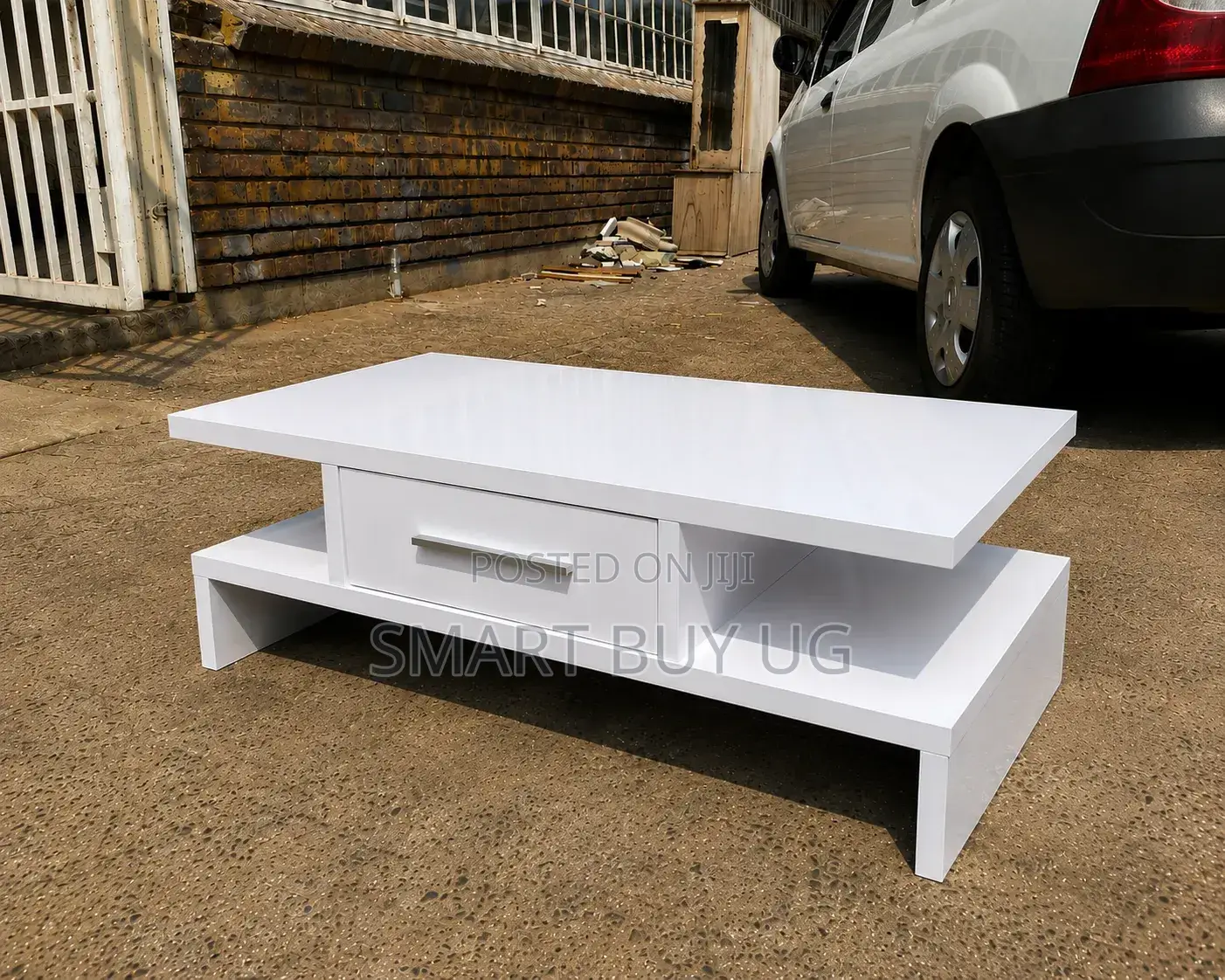 Wooden Coffee Table With Storage Drawer – Modern Design