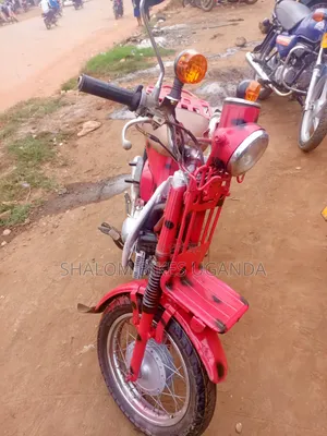 Suzuki 750 2017 Red