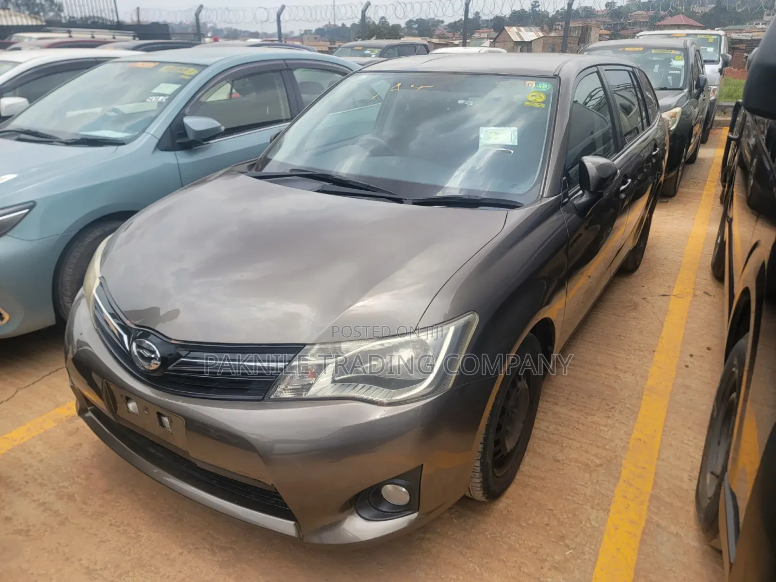 Toyota Corolla Fielder 2013 Gold