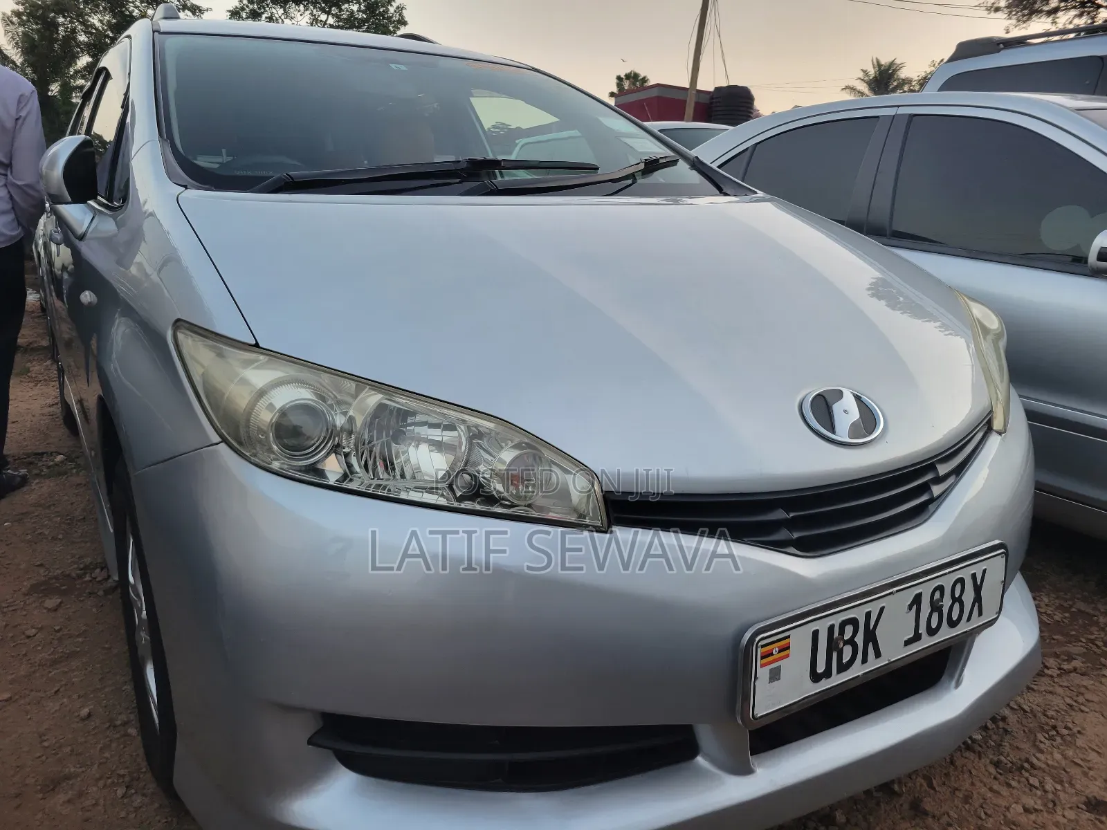 Toyota Wish 2010 Silver