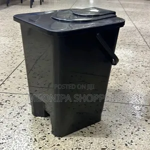 Giovanni Black Complast Pedal Bin Plastic, 20L