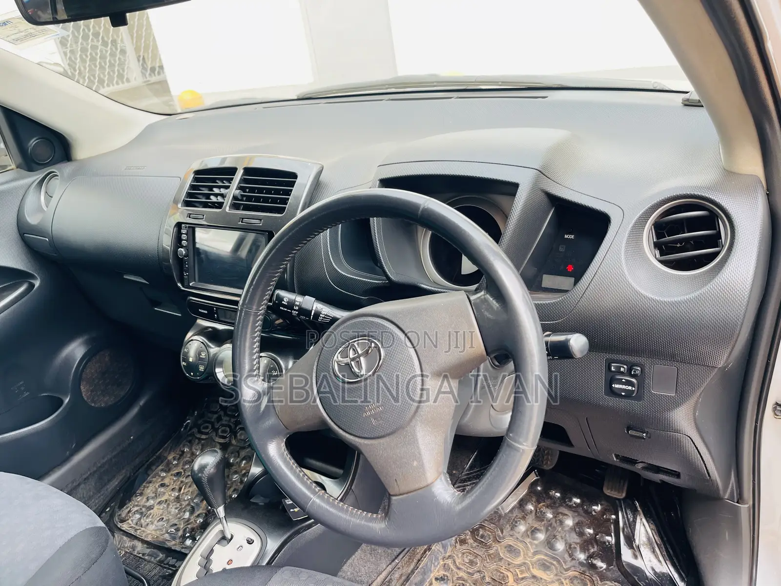 Toyota IST 2008 Silver
