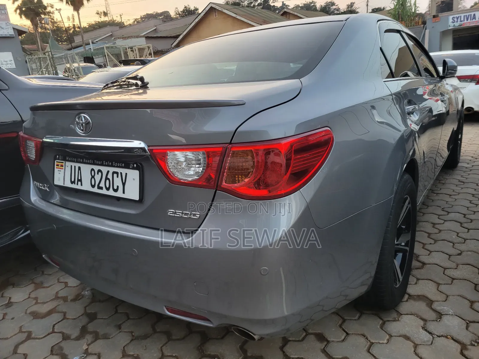 Toyota Mark X 2.5 AWD 2011 Gray