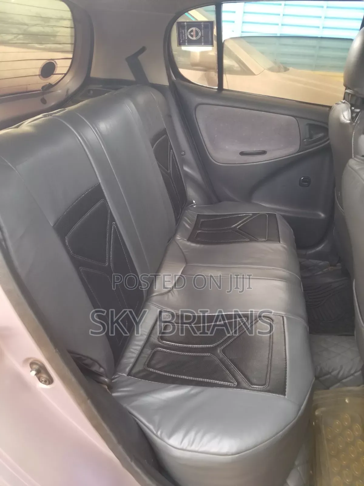Toyota Vitz 2003 Pink
