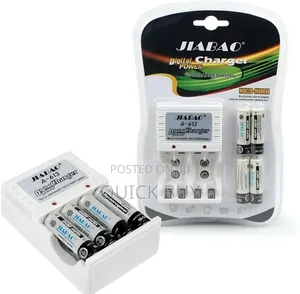AA/AAA Battery Charger + Set of Batteries - 4 Pieces