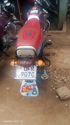 Bajaj Boxer 100 2023 Red