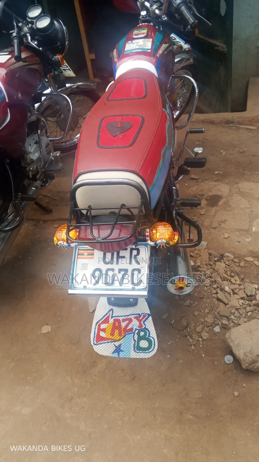 Bajaj Boxer 100 2023 Red