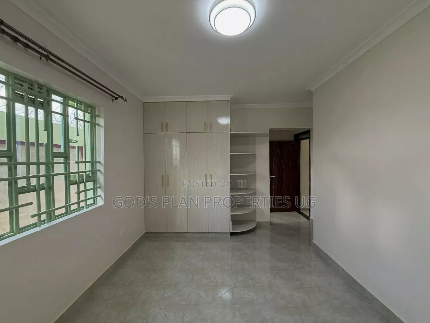3bdrm Apartment in Bukasa Estate, Central Division for rent