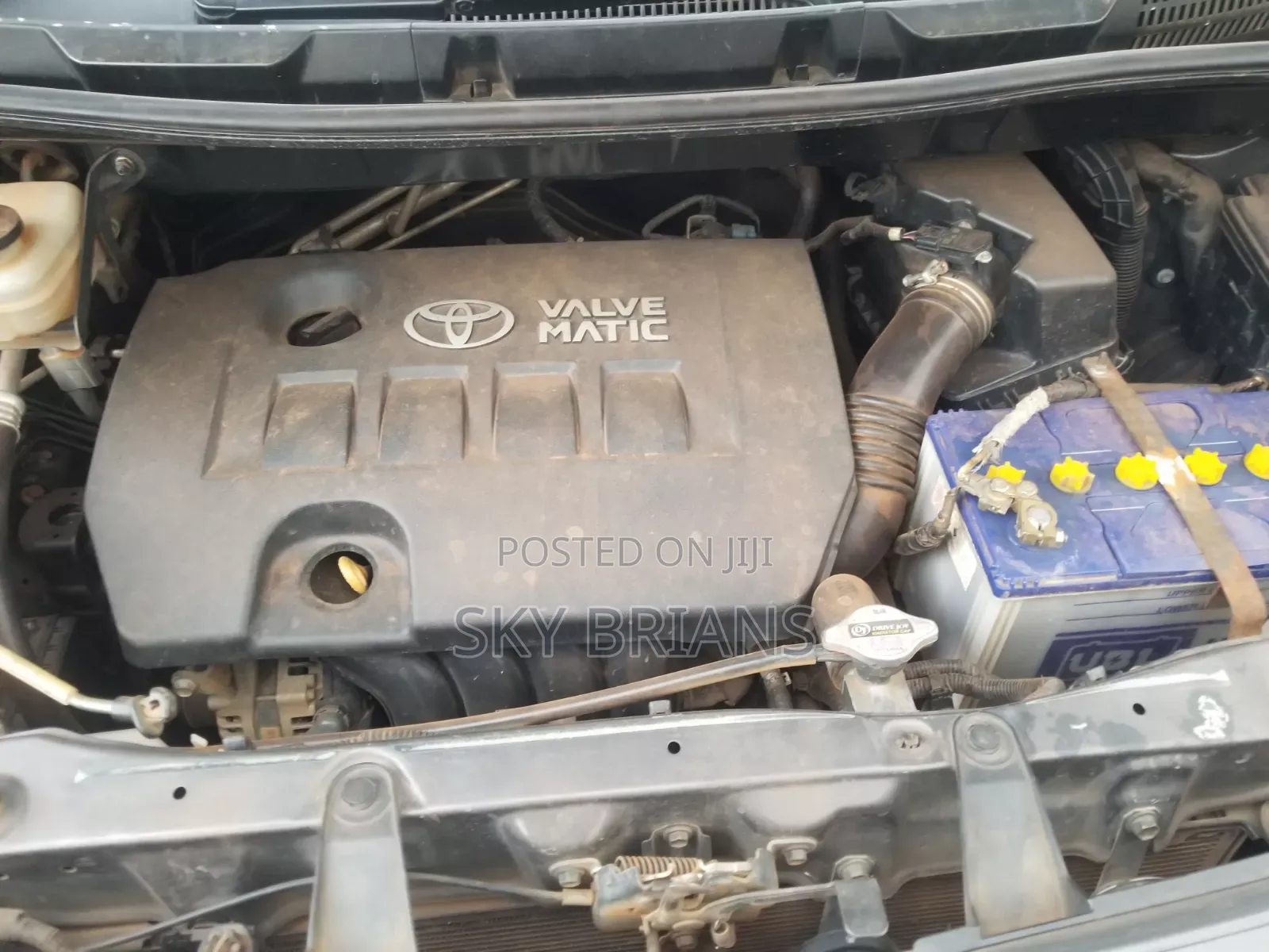 Toyota Noah 2009 Gray