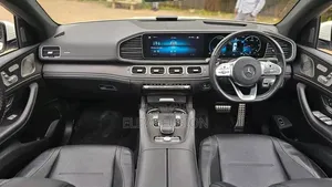 Mercedes-Benz GLE-Class 2019 White
