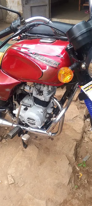 Bajaj Boxer 100 2019 Red