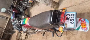Bajaj Boxer 100 2019 Red