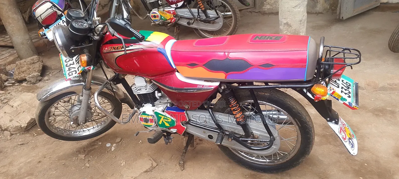 Bajaj Boxer 100 2022 Red