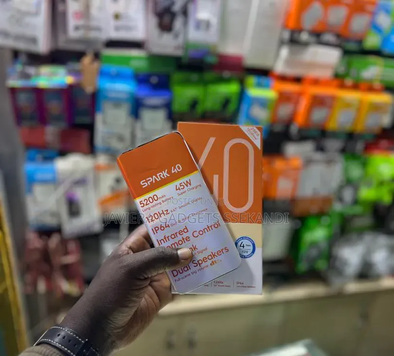 New Tecno Spark 40 256 GB Gray