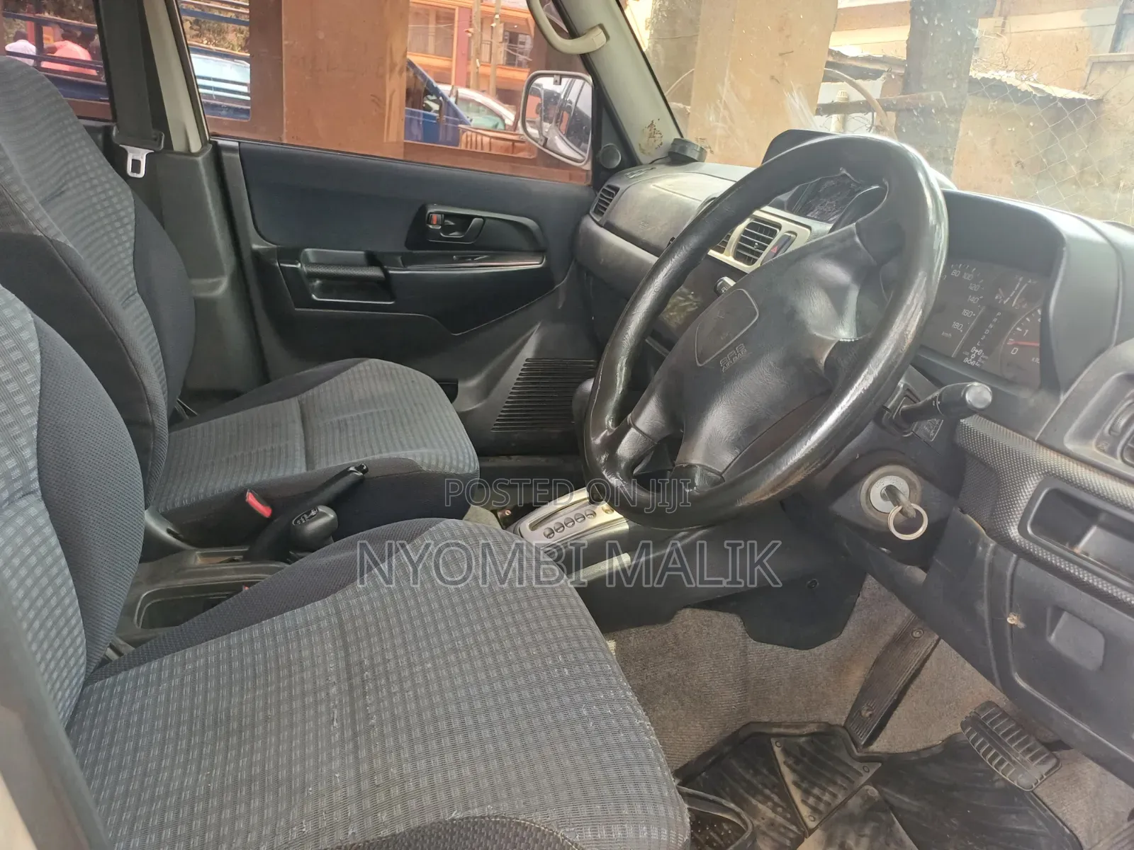 Mitsubishi Pajero IO 2004 White