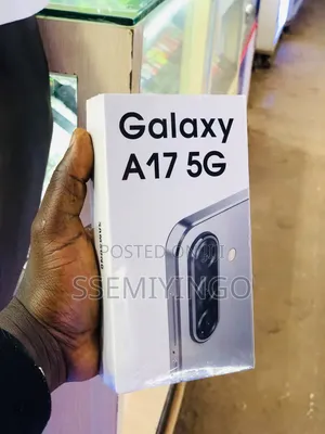 New Samsung Galaxy A17 5G 256 GB Gold