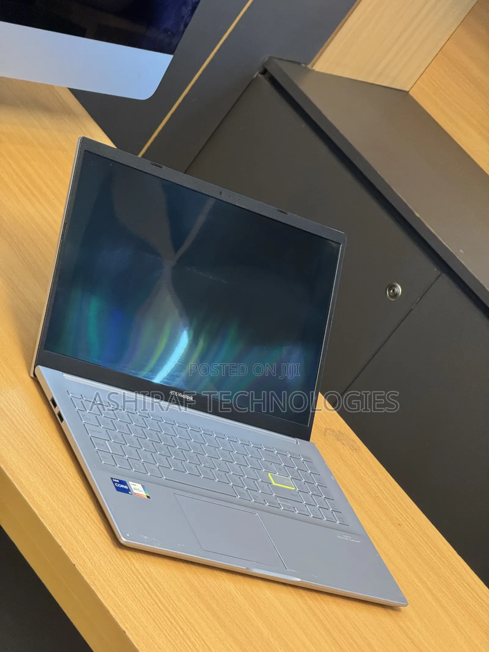 Laptop Asus X501A 8GB Intel Core i5 SSD 256GB