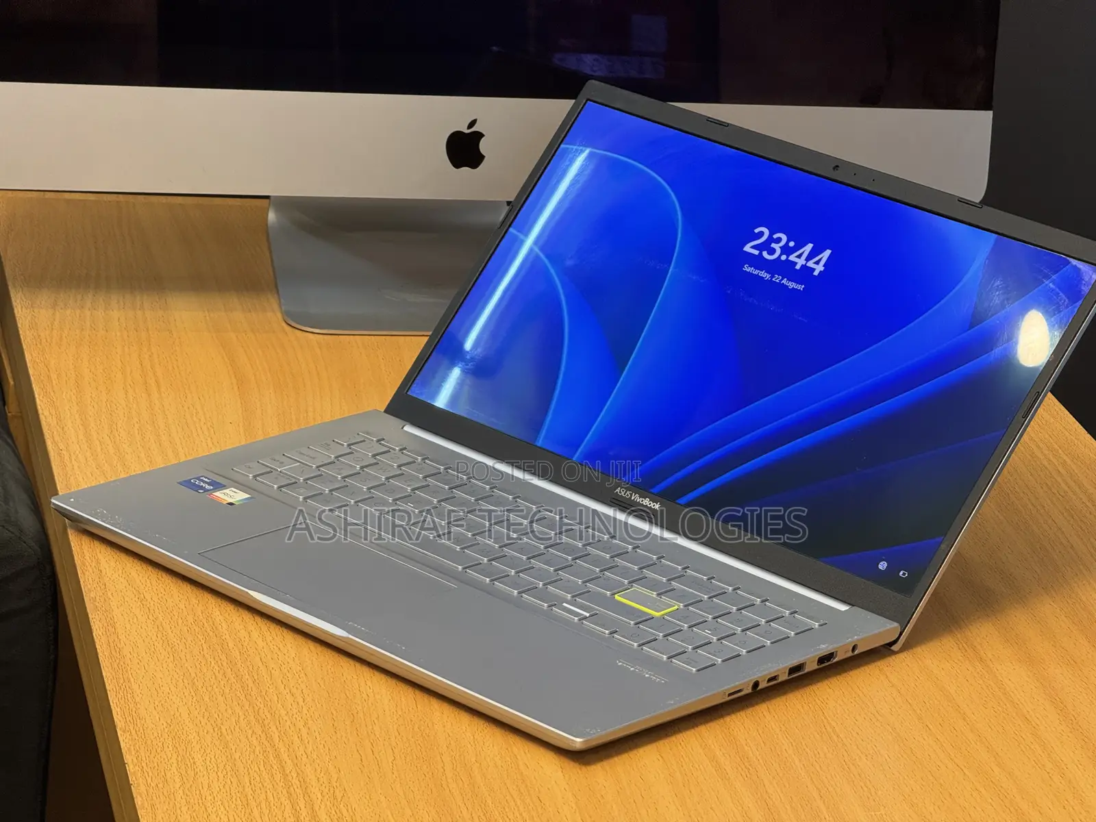 Laptop Asus X501A 8GB Intel Core i5 SSD 256GB