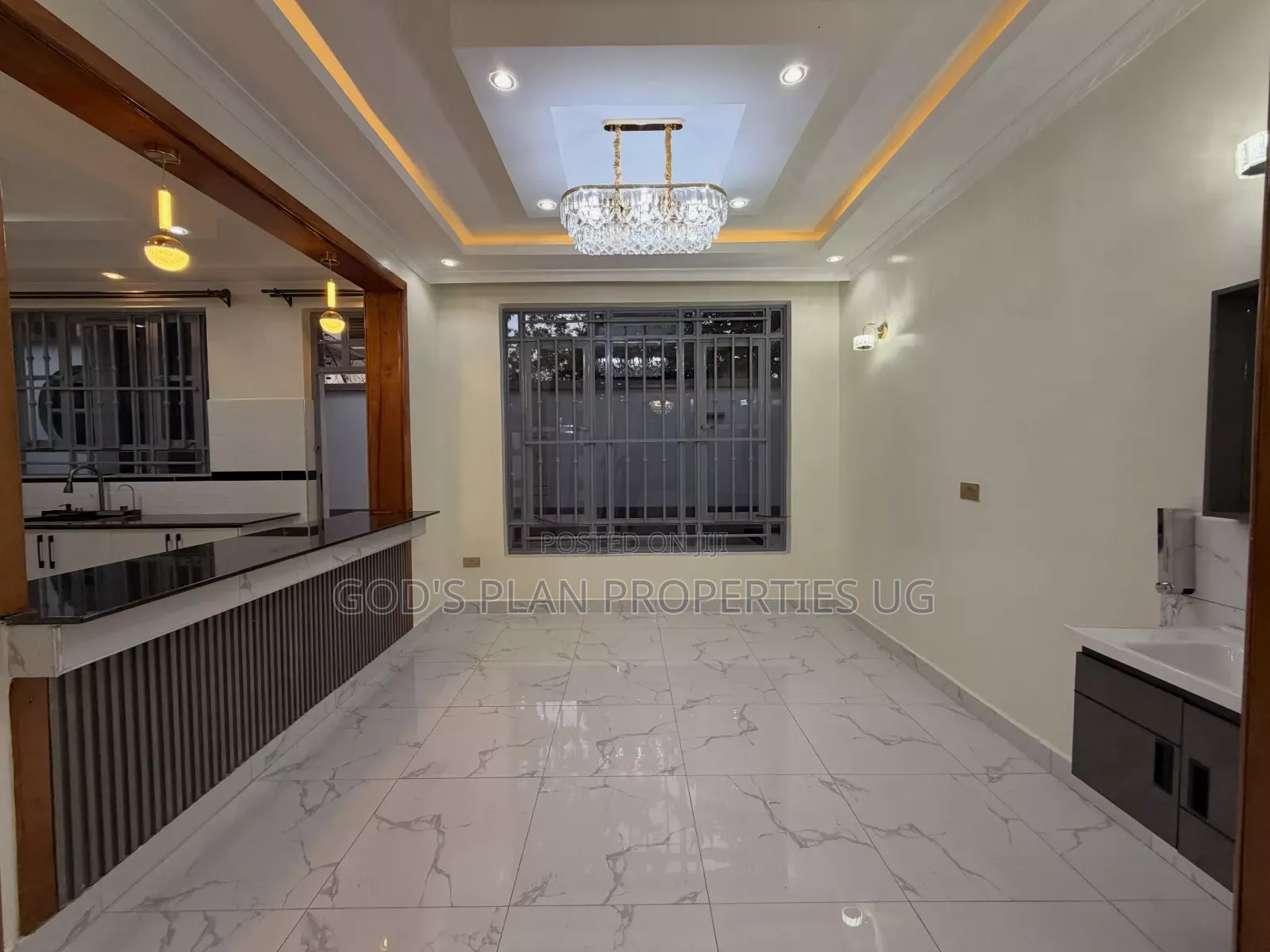 3bdrm Apartment in Bukasa Estate, Central Division for rent