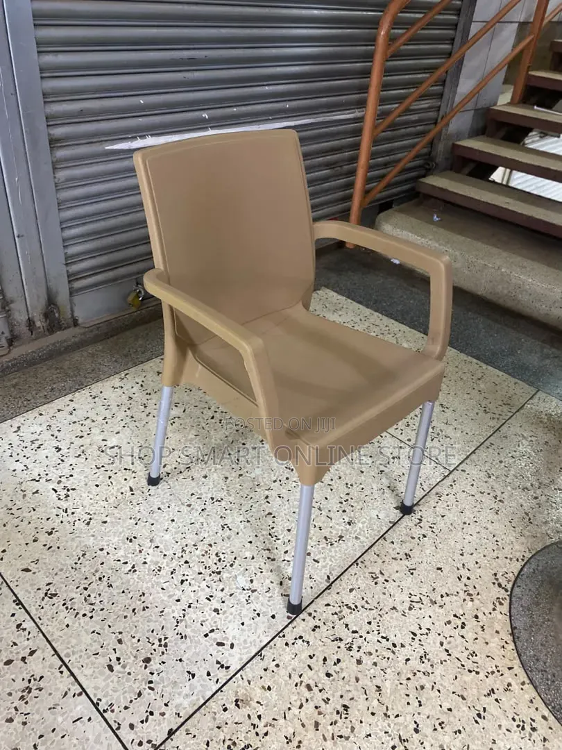 Partive Quality Plastic Chairs Plastic Chairs