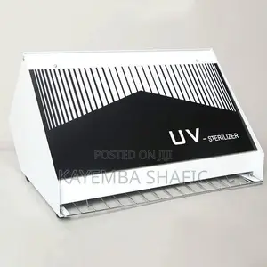 Professional Universal Salon UV Sterilizer Cabinet (UV-9006)