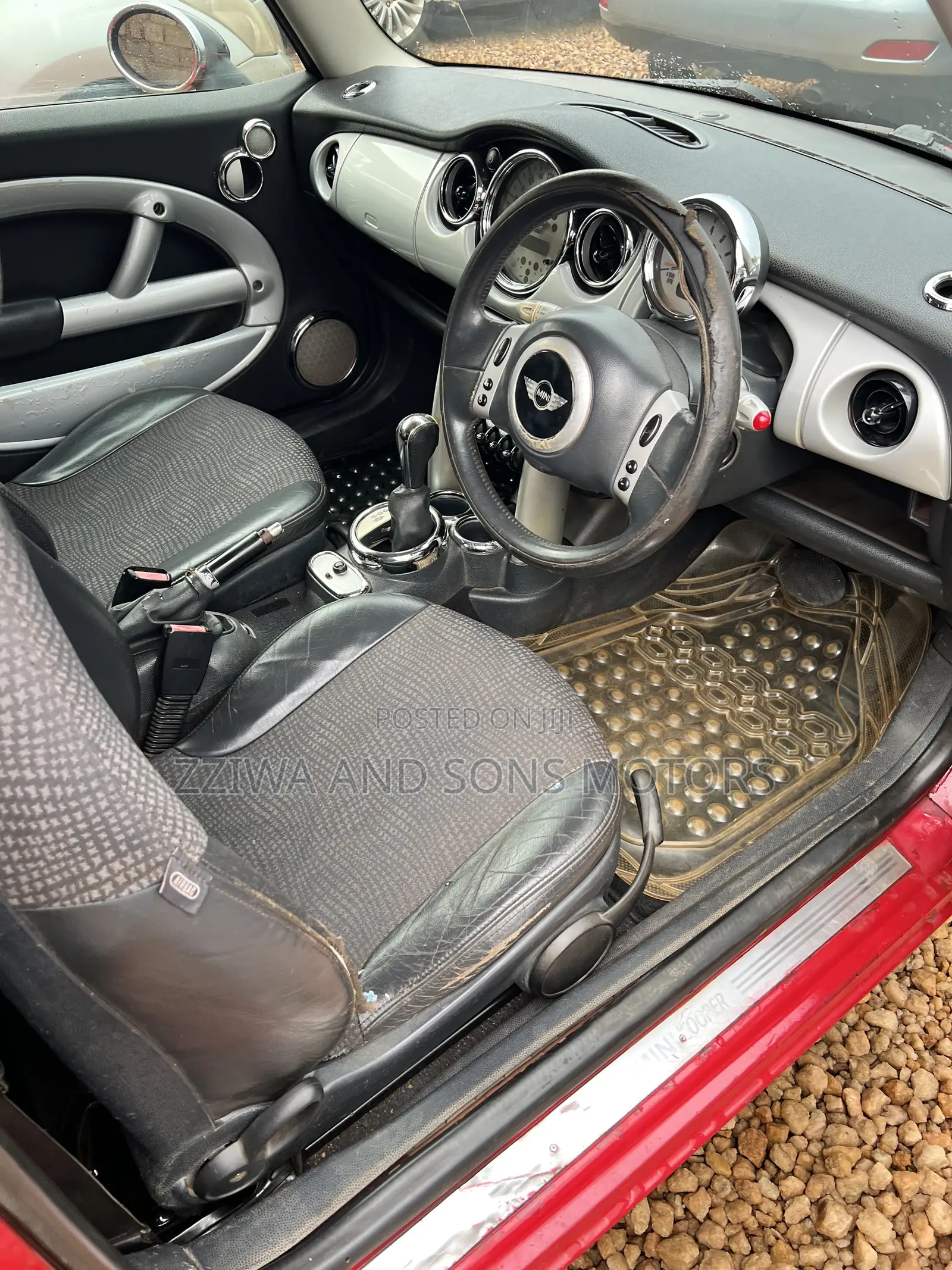 Mini Cooper Convertible 2005 Red