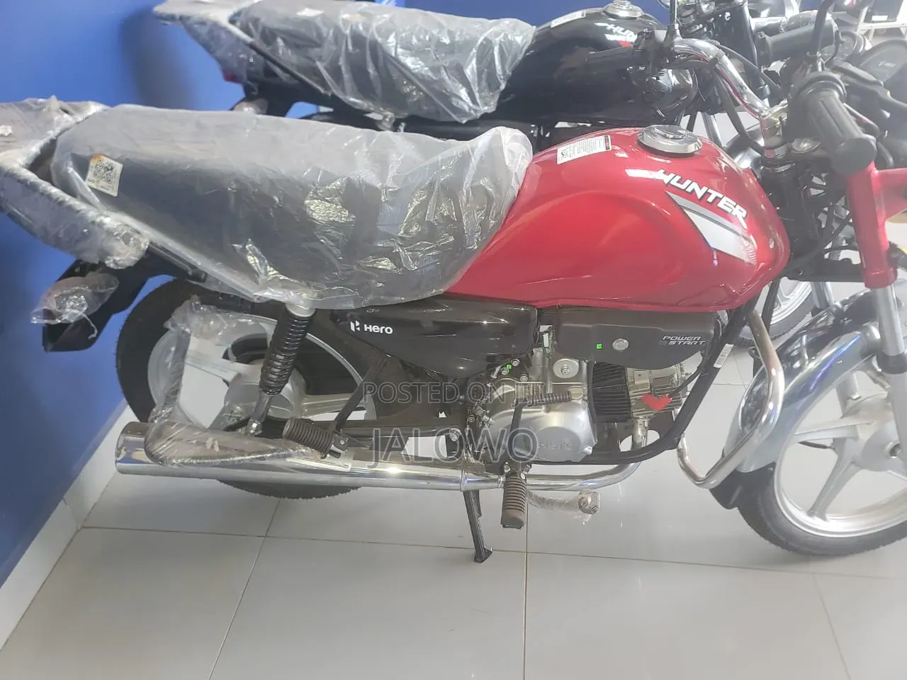 New Hero Hunter 125 2026 Black