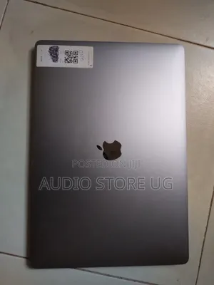 Laptop Apple MacBook Pro 2019 32GB Intel Core i9 SSD 512GB