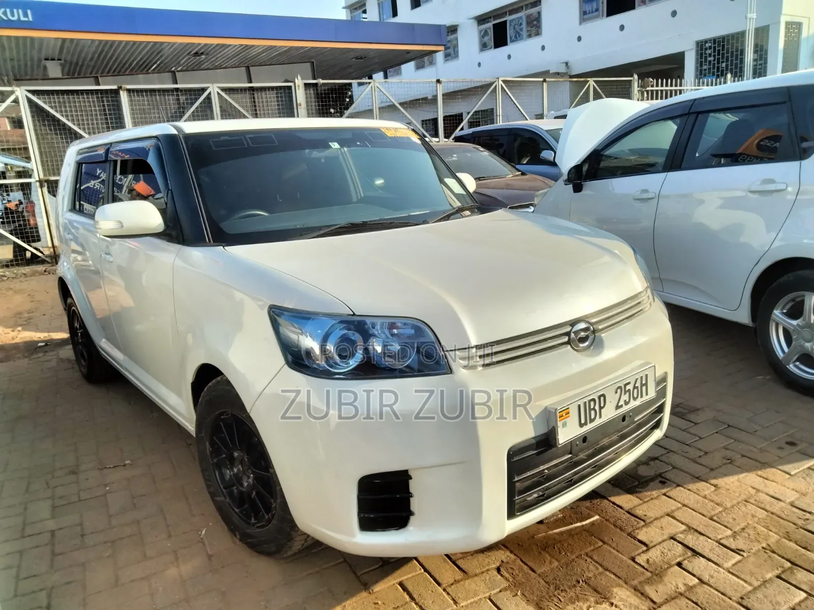 Toyota Corolla Rumion 2010 White
