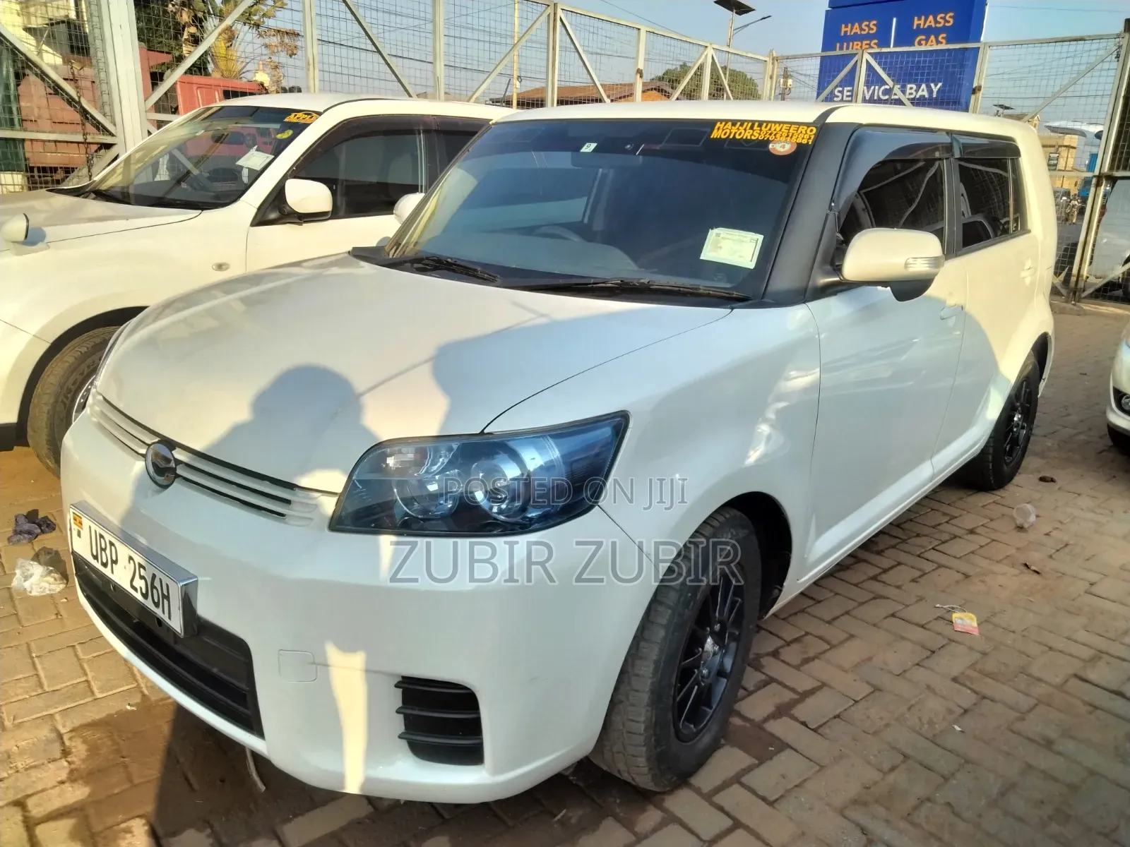 Toyota Corolla Rumion 2010 White