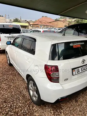Toyota IST 2012 White