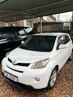 Toyota IST 2012 White