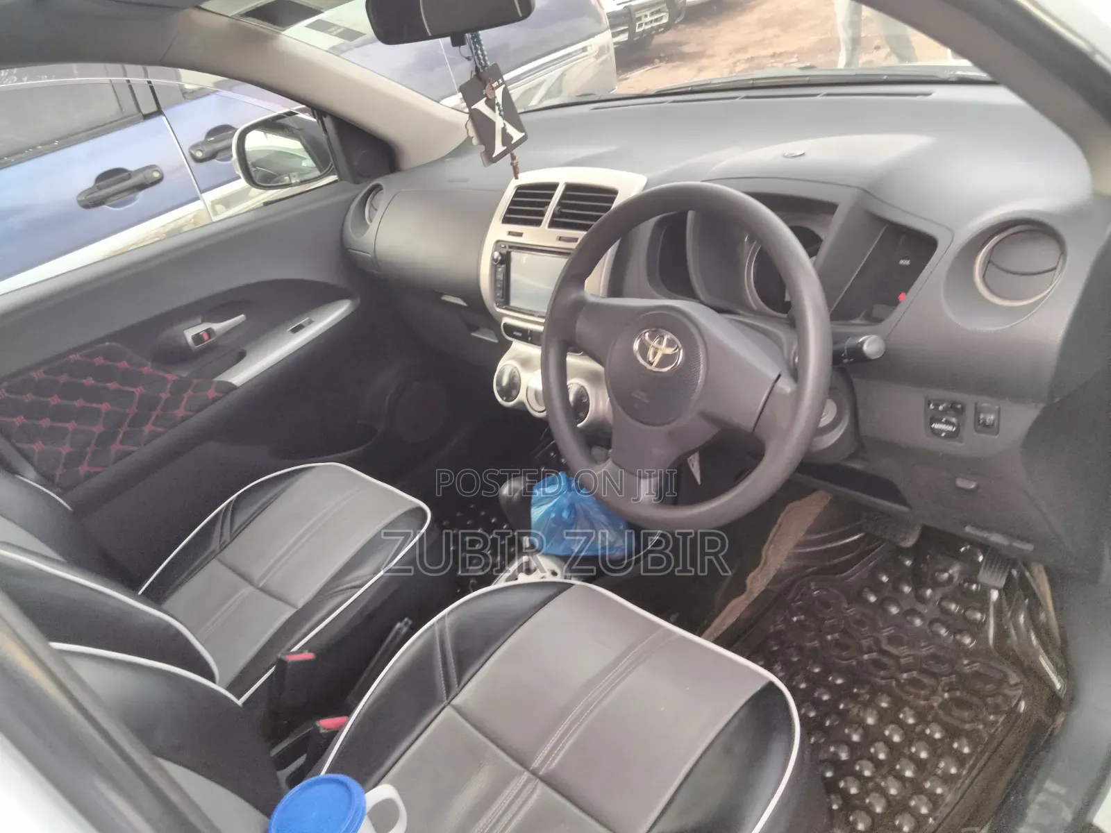 Toyota IST 2010 White