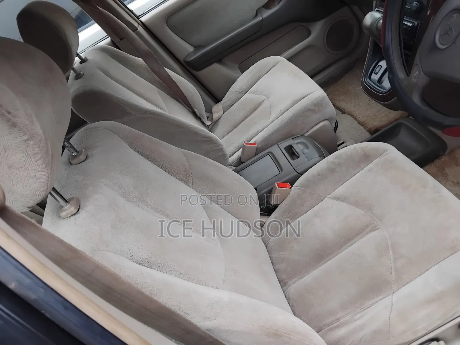 Toyota Harrier 2001 Off white