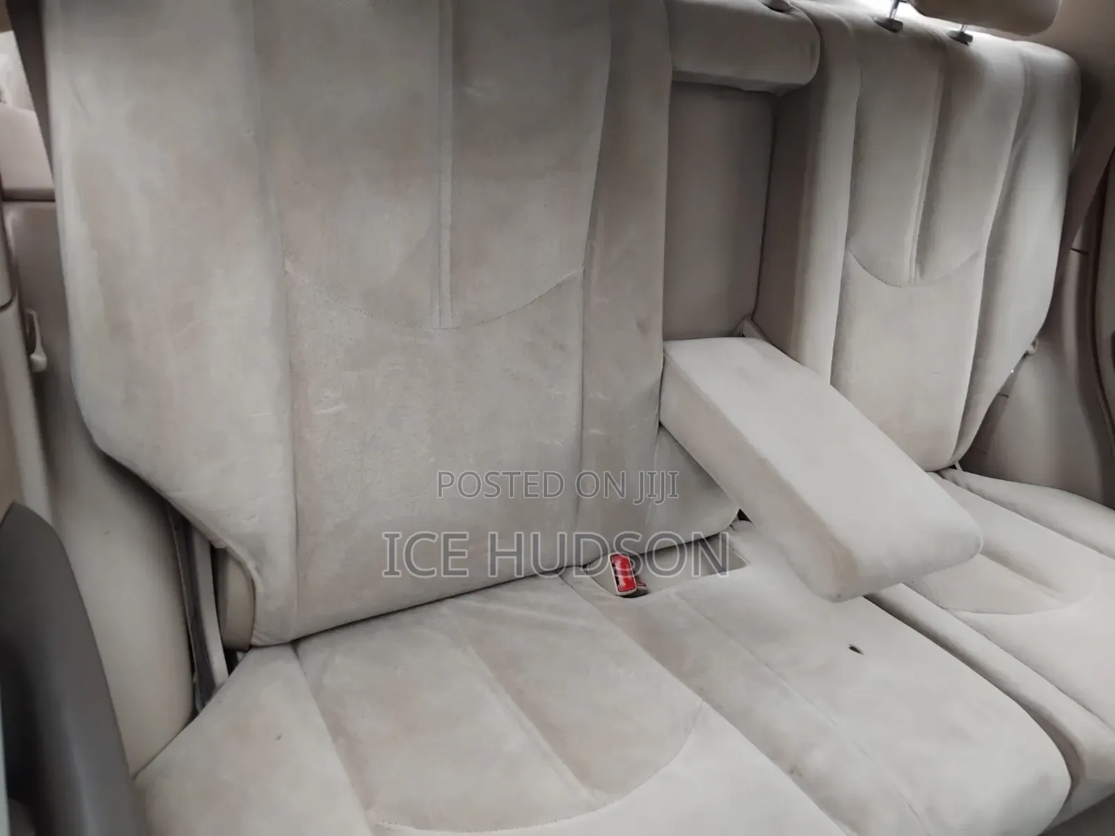 Toyota Harrier 2001 Off white