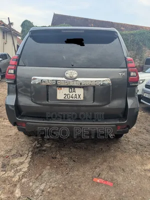 Toyota Land Cruiser 2016 Gray