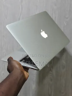 Laptop Apple MacBook Air 2017 8GB Intel Core i5 SSD 256GB
