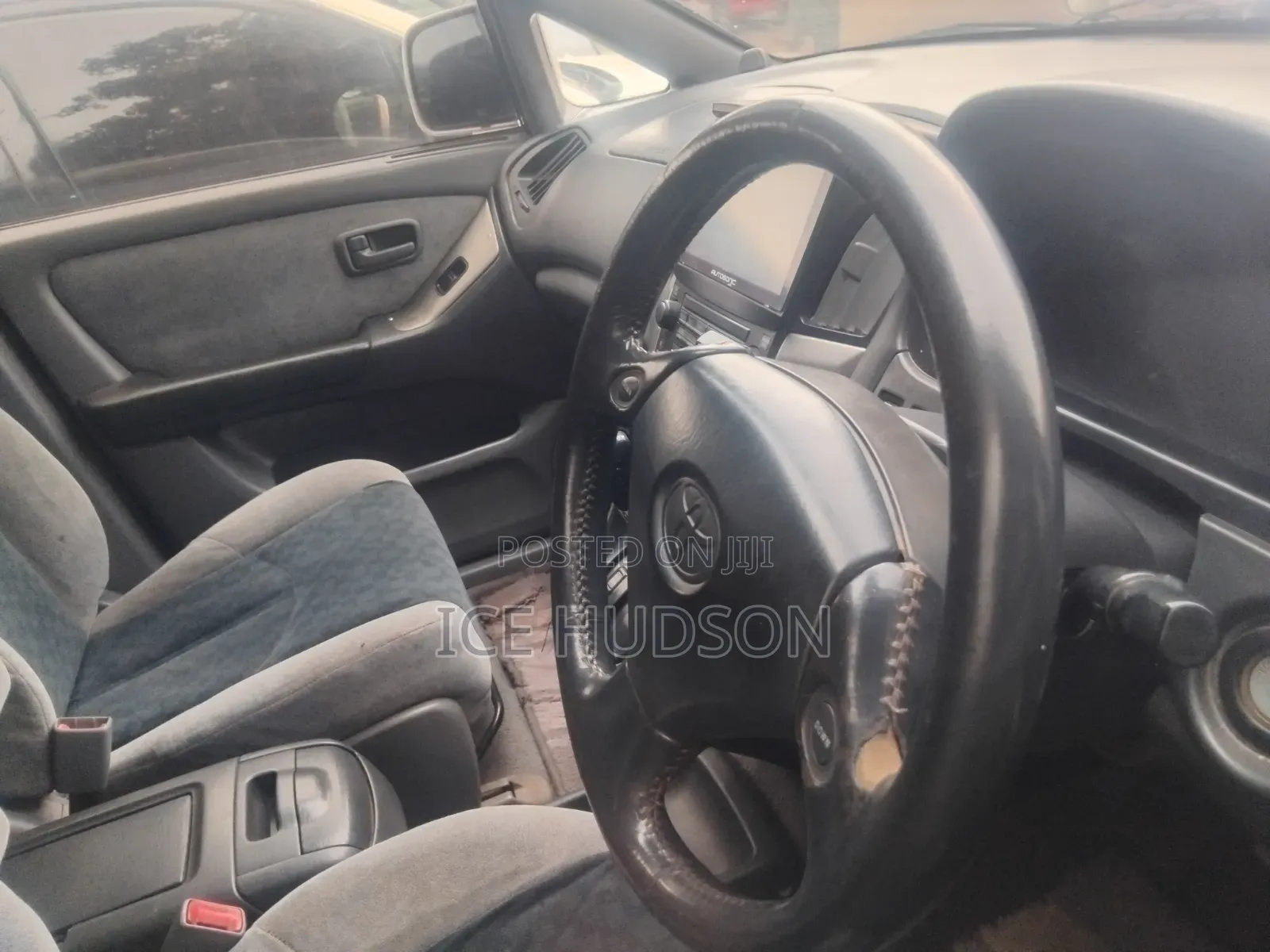 Toyota Harrier 2002 Off white