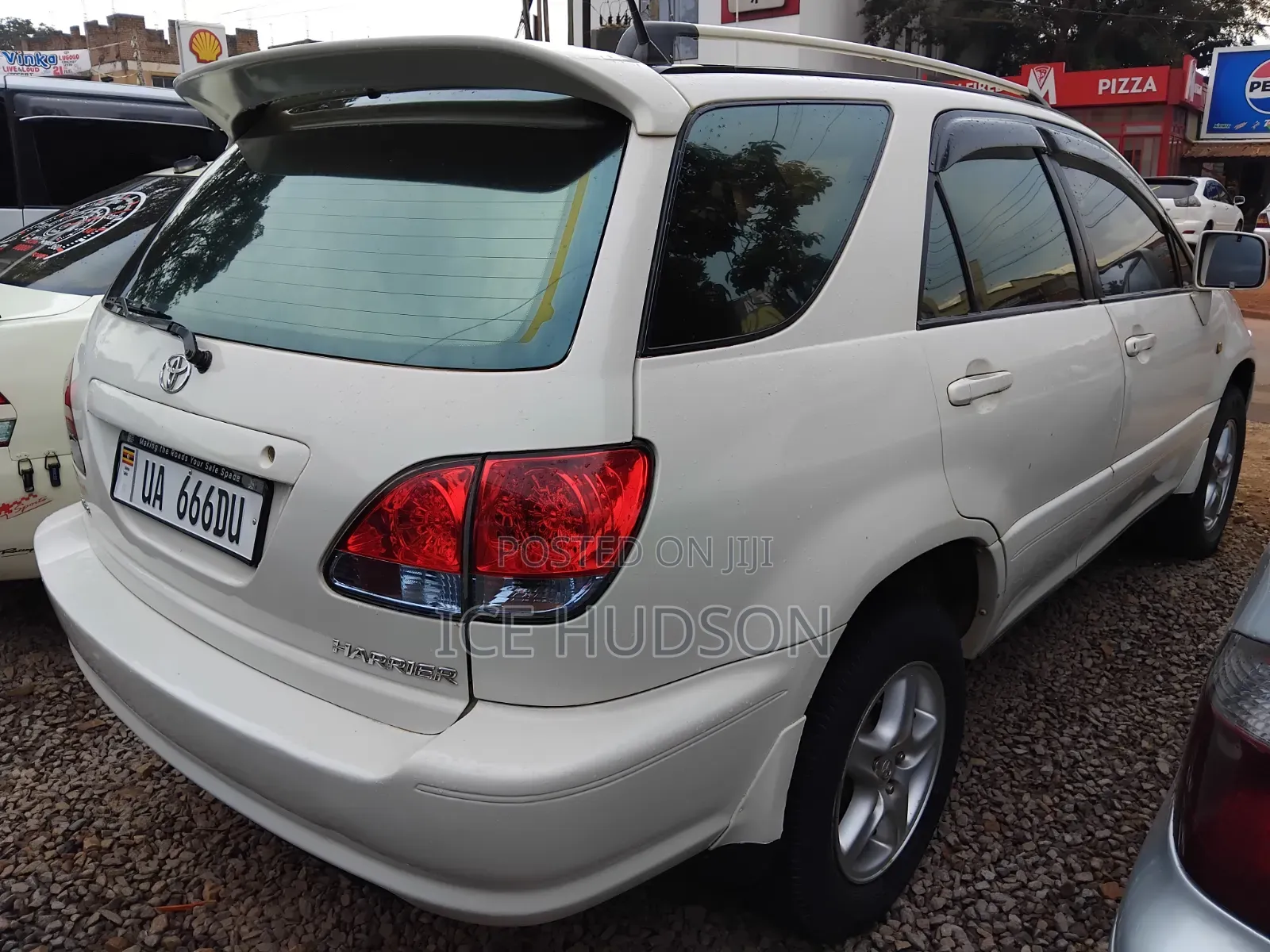 Toyota Harrier 2002 Off white